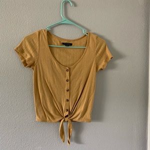 Yellow crop tie top